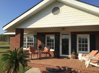 2865 Tellie Akins Rd, Claxton, GA 30417