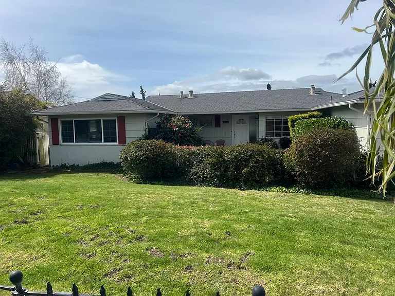 1776 Parrott Dr — Photo 19
