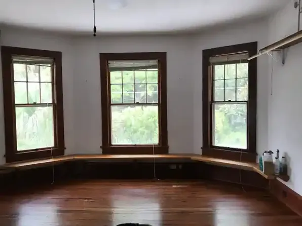 618 NE 2nd St, Gainesville, FL