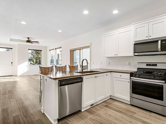 3rd image of 51950 Lumberman Ln