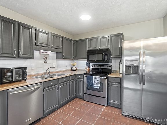 2nd image of 2476 Bradshire Rd