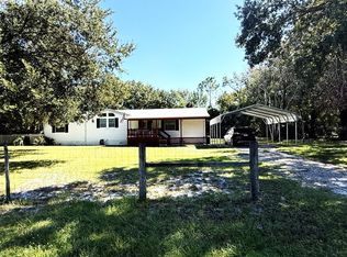 7412 Sky Dr, Wesley Chapel, FL 33545