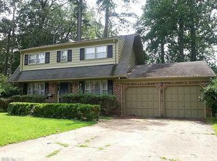 909 Costigan Dr, Newport News, VA 23608