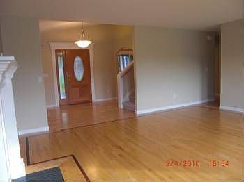 4th image of 9110 Randall Dr NW