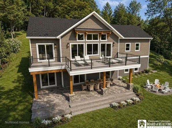 2612 Route 394, North Harmony, NY 14710