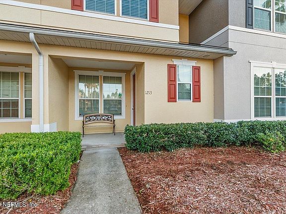 2nd image of 625 OAKLEAF PLANTATION Parkway #1213