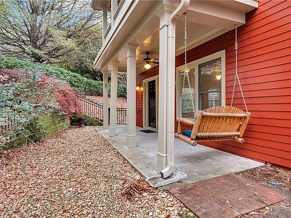 2nd image of 695 Holcomb Bridge Rd