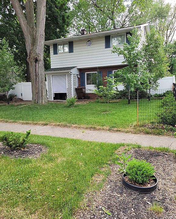 1st image of 3812 Stratford Ave