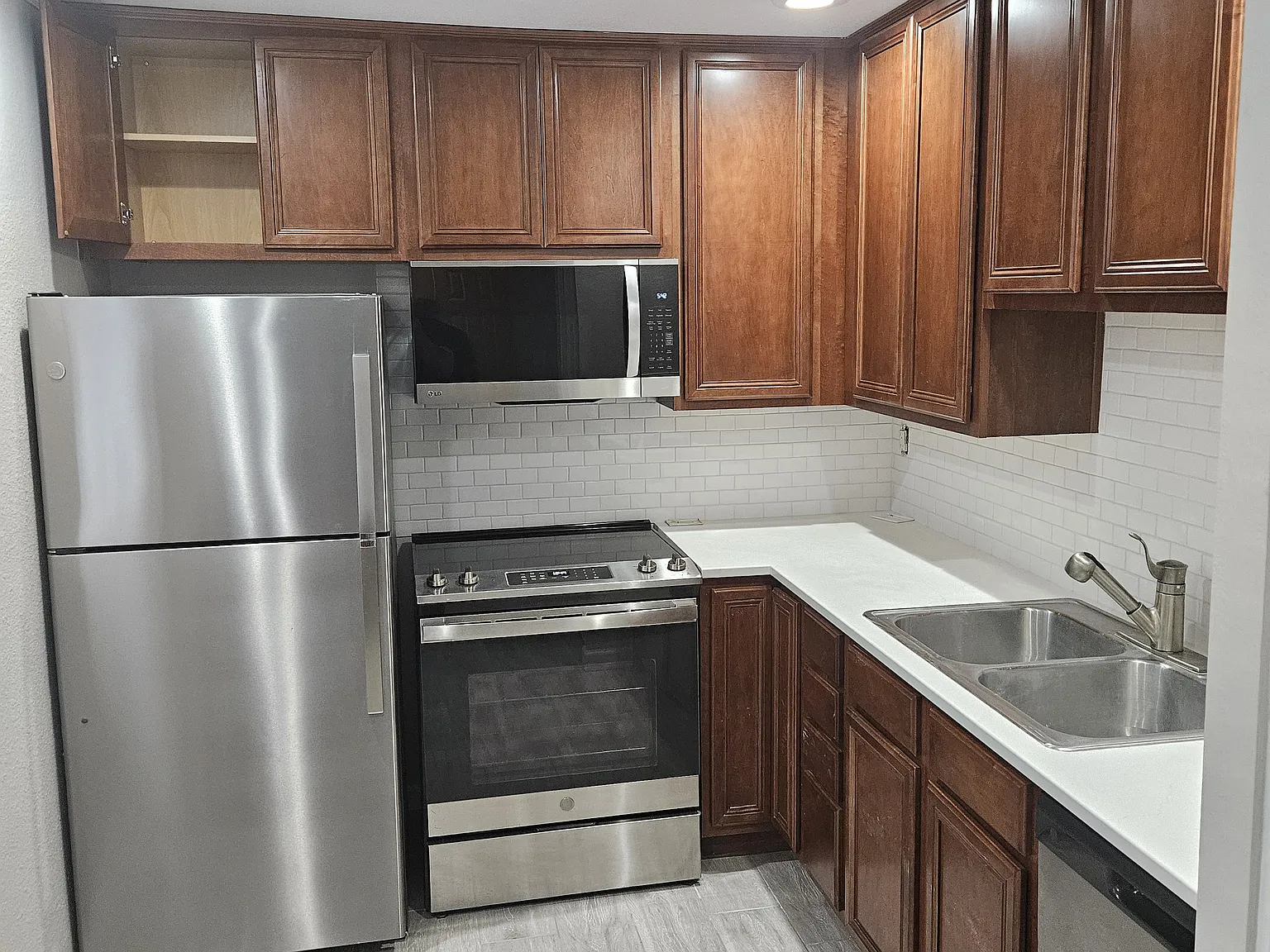 1 bed, 790 sqft, $1,475 — Photo 3