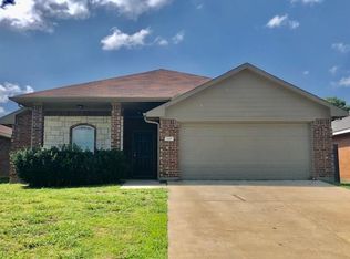 125 Hamilton Dr, Terrell, TX 75160