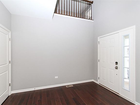 Located on 0144 in Lakewood Prairie in Joliet, IL