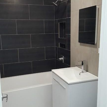 2nd image of 9425 57th Ave APT 6H
