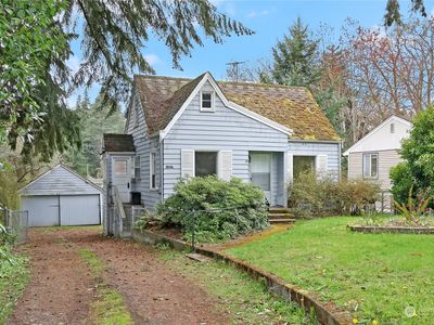 13027 30th Avenue NE, Seattle, WA, 98125