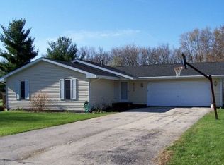 11360 Jeremy Ln, Roscoe, IL 61073