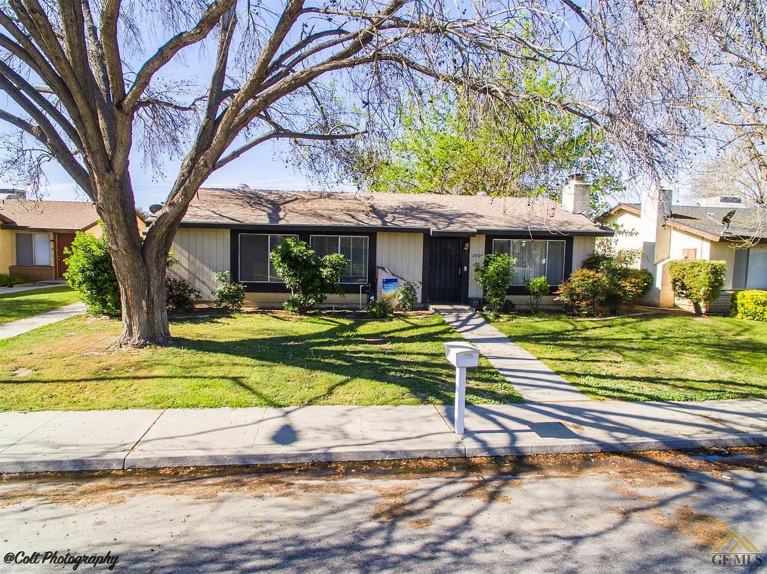 2809 N Half Moon Dr, Bakersfield, CA 93309 | Zillow