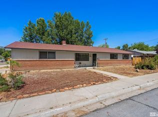 1900 Carriage Crest Dr, Carson City, NV