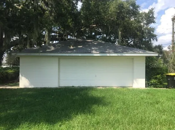 107 Massasoit St, Auburndale, FL 33823