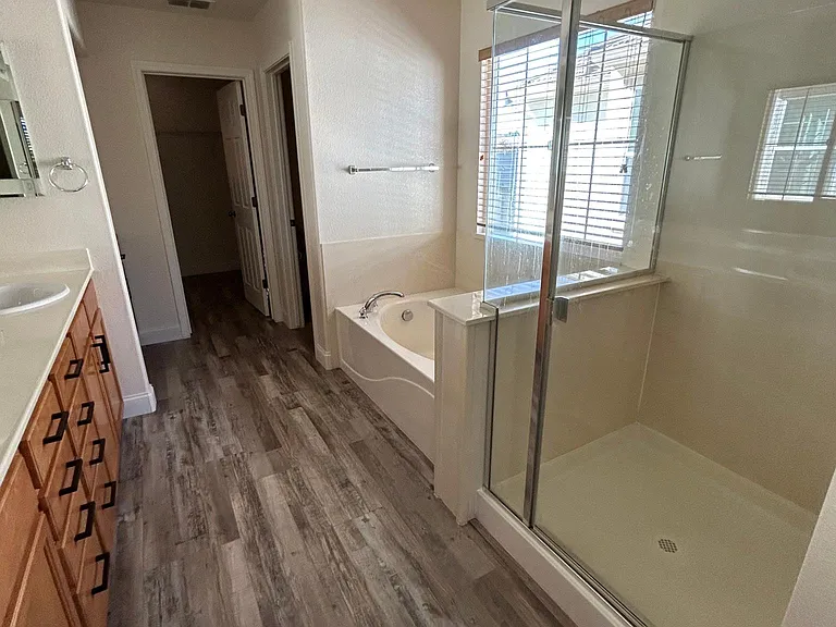 742 Stonehaven Loop — Photo 21