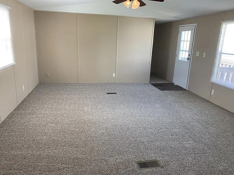 Highland Acres — Photo 17