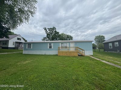 303 S Meadow Dr, Irvington, KY, 40146