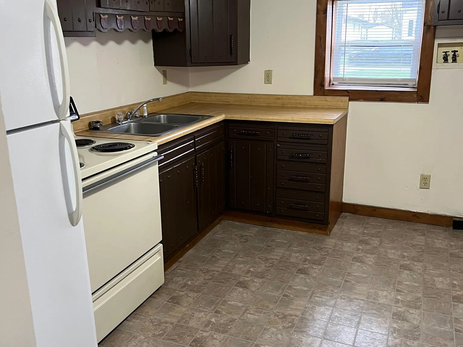 1 bed, $700 — Photo 2