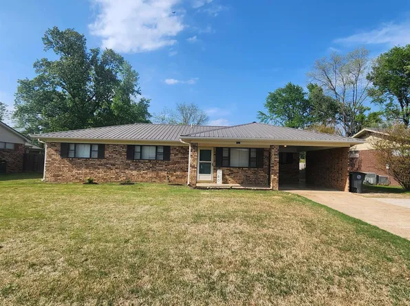 160 Cloverdale Blvd, Searcy, AR 72143