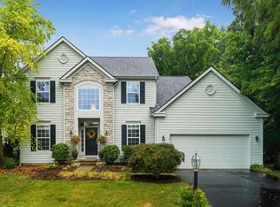 370 Village Ridge Dr, Powell, OH 43065