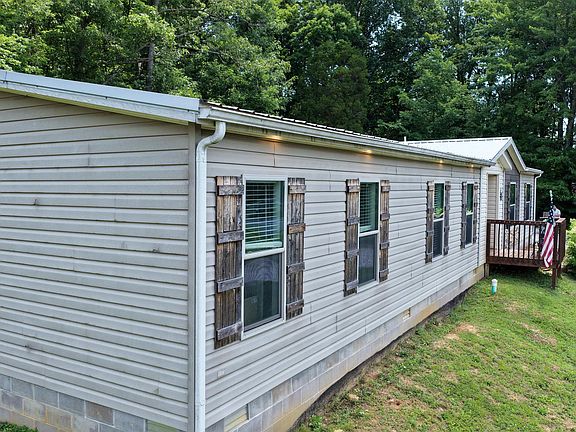 4th image of 1938 S Chalet Dr