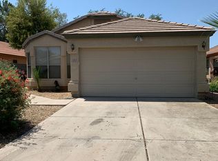 2253 E Arabian Dr, Gilbert, AZ 85296