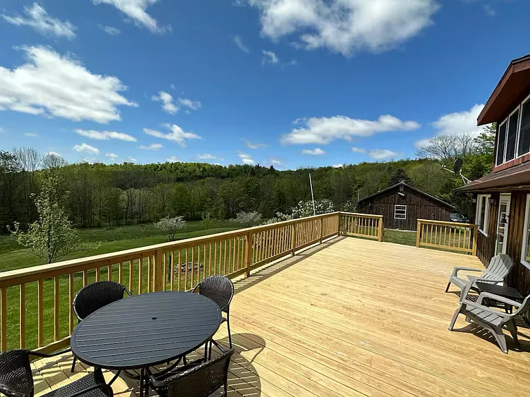 342 Lumber Rd — Photo 3