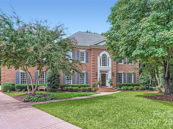 2560 Morrocroft Ln, Charlotte, NC 28211