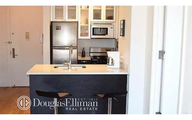 Rented by Douglas Elliman | media 5