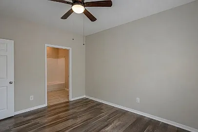 13700 Richmond Park Dr N #1501 — Photo 12