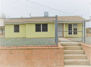 11338 4th St, Hesperia, CA 92345