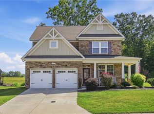4558 Jasper Ridge Dr, Clemmons, NC 27012