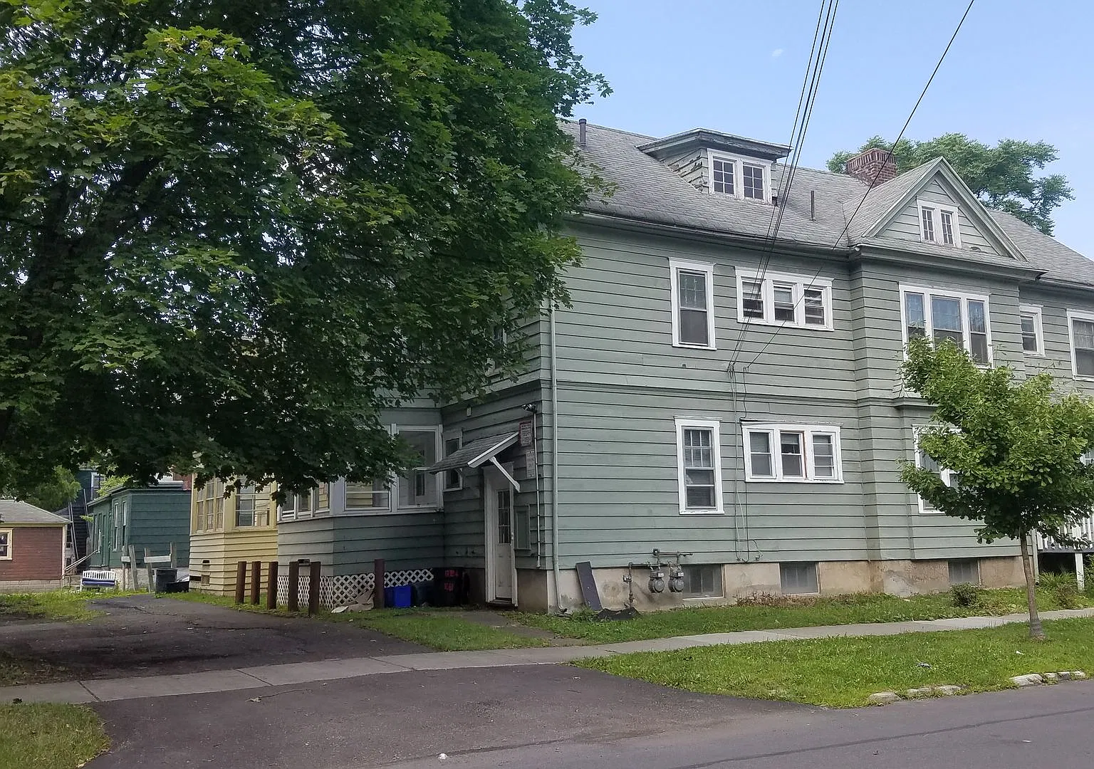 622-24 Euclid Avenue — Photo 1
