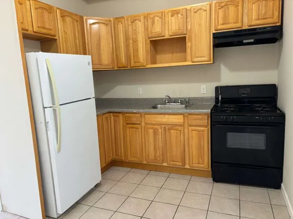 42 Broadway APT 5B, Paterson, NJ 07505