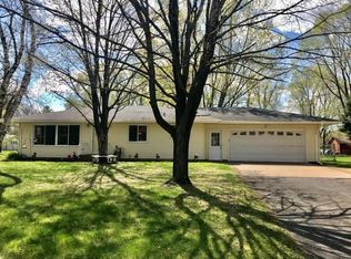 1265 Riverside Ave N, Sartell, MN 56377