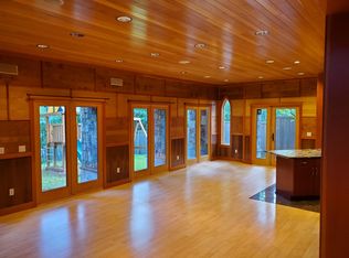 1570 F St #B, Anchorage, AK 99501