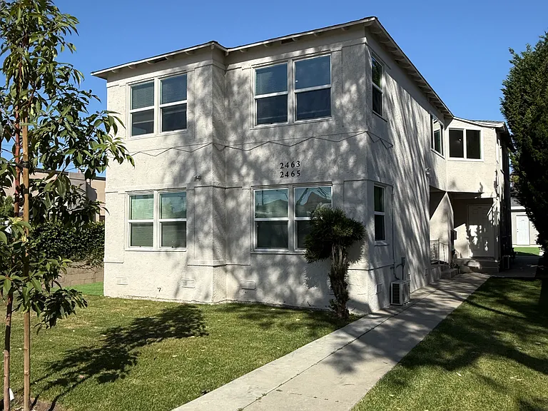 2465 Torrance Blvd — Photo 3