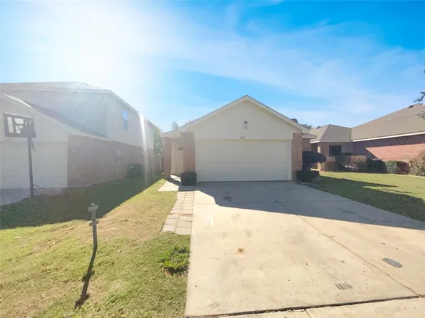 4921 Waterford Dr, Fort Worth, TX 76179