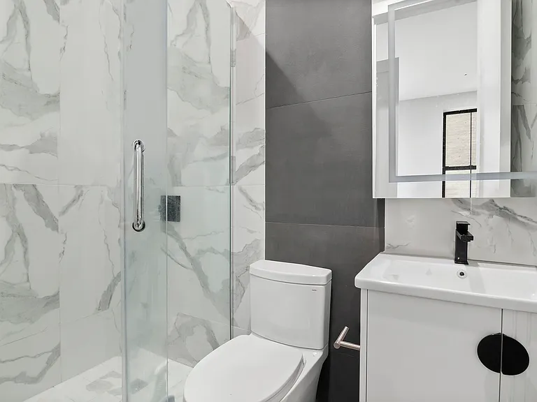 157 Stuyvesant Ave #2B — Photo 7