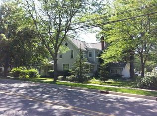 746 Holland St, Saugatuck, MI