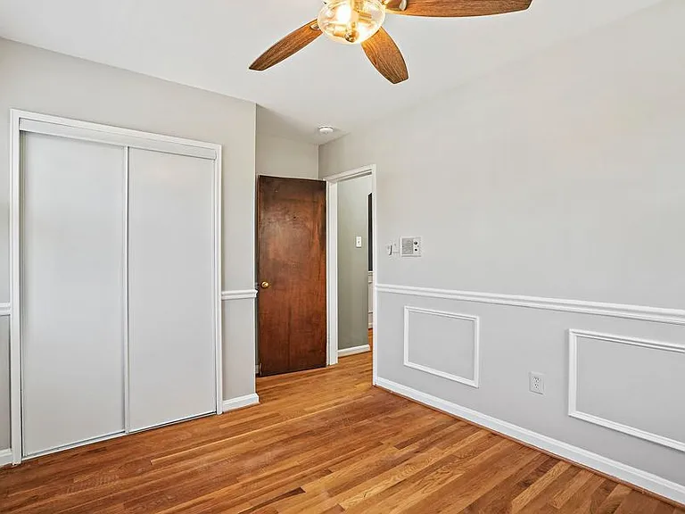 813 Hilltop Ter SE — Photo 17