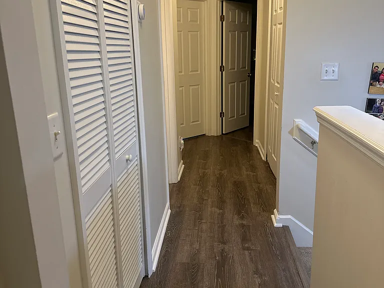 539 Hopewell Dr — Photo 13