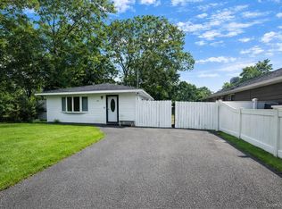 82 Brushwood Drive, Shirley, NY 11967