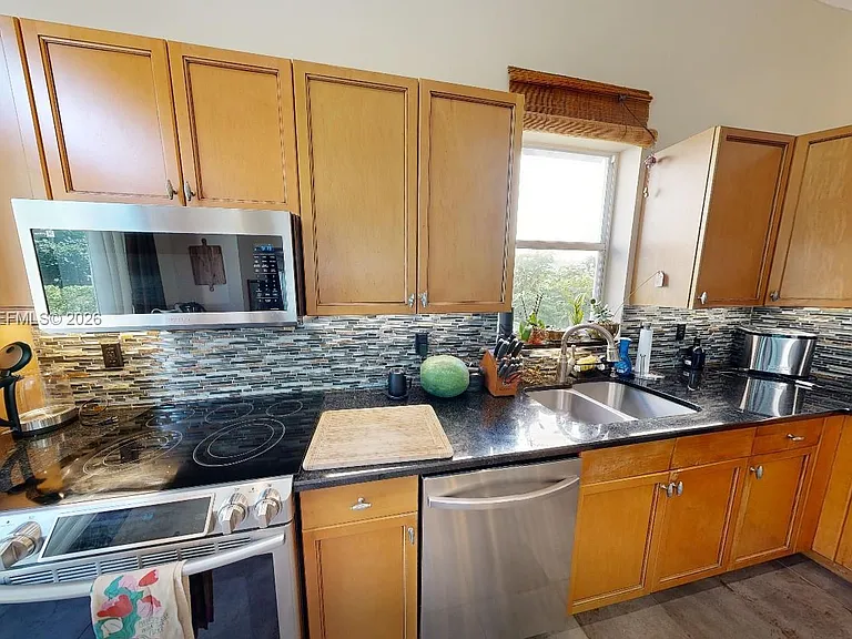 9640 Wyeth Ct — Photo 8