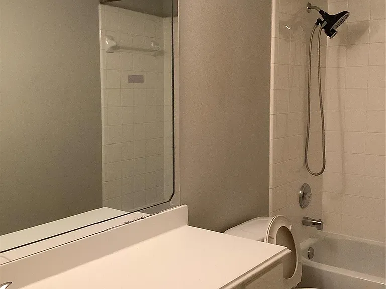 18215 Major Glen Cir — Photo 16