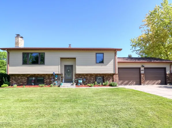 603 9th Ave SE, Barnesville, MN 56514