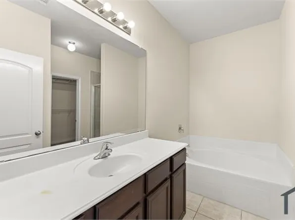 3006 Rocking Hills Trl, Forney, TX 75126